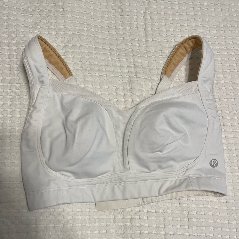 Lululemon tata tamer sports bra 32D